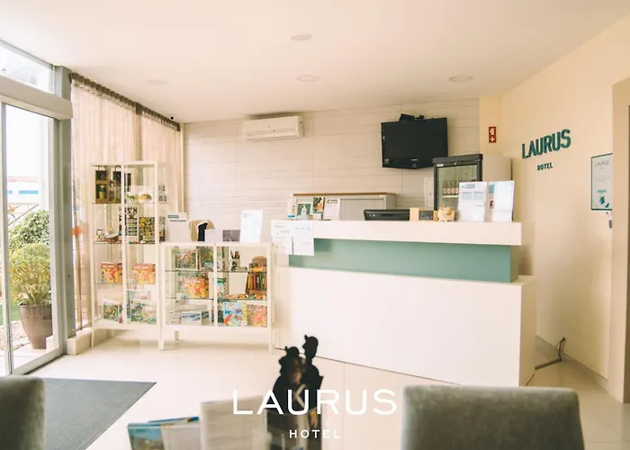 Отель Laurus Лориньян